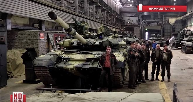 Lính tăng Việt Nam mang súng gì lên cua mắt đỏ - xe tăng T-90S đời mới? - Ảnh 1.